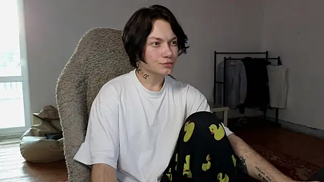 esajukyy online show from 07/12/26, 01:57