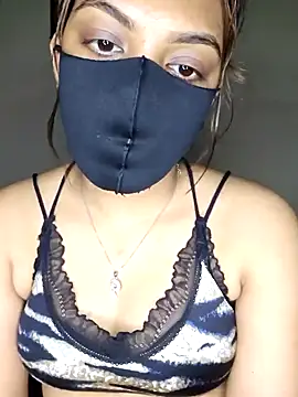Olivia3 online show from 02/02/25, 12:09