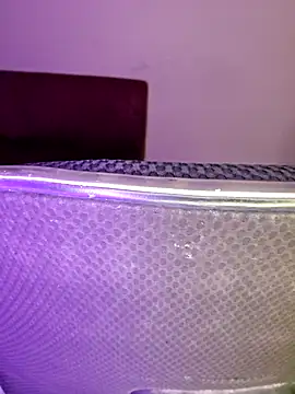 Olivia3 online show from 11/25/25, 06:19