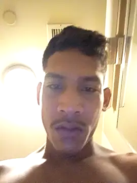 Snapshot of xxnx6969 chatting on 12/09/24, 12:40 xxnx6969 online show from 12/09/24, 12:40