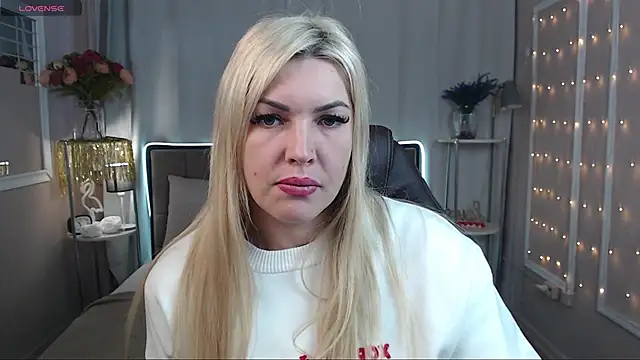 lissa voxx online show from 02/08/25, 06:43