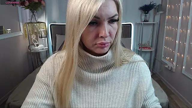 lissa voxx online show from 02/12/25, 06:40