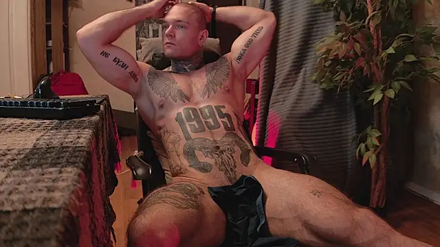 Snapshot of bulatov_xx chatting on 11/05/25, 11:05 bulatov xx online show from 11/05/25, 11:05