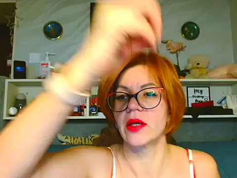 Natali3855 online show from 12/17/25, 06:19