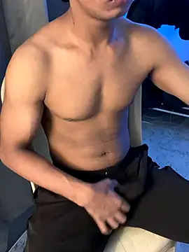 Snapshot of nick__yy chatting on 09/28/25, 09:36 nick yy online show from 09/28/25, 09:36