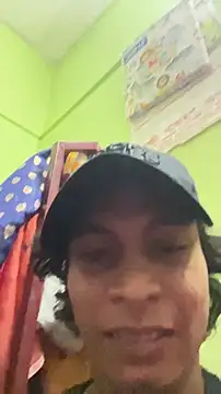 Snapshot of nick__yy chatting on 11/01/25, 12:40 nick yy online show from 11/01/25, 12:40