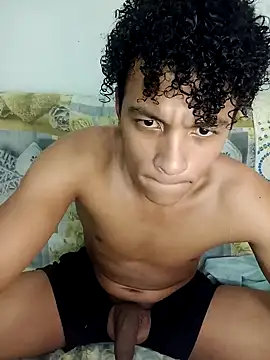 Snapshot of Black_Diamon_ chatting on 02/24/25, 06:27 Black Diamon online show from 02/24/25, 06:27