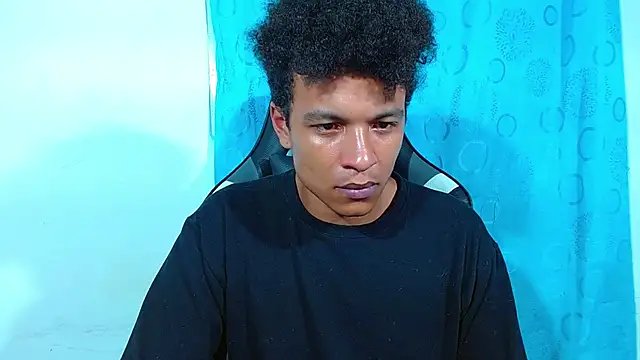 Snapshot of Black_Diamon_ chatting on 03/10/25, 06:27 Black Diamon online show from 03/10/25, 06:27