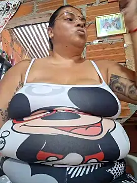 chubby sexy big tits online show from 02/07/25, 02:47