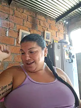 chubby sexy big tits online show from 02/11/25, 08:20