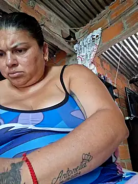 chubby sexy big tits online show from 02/22/25, 03:58