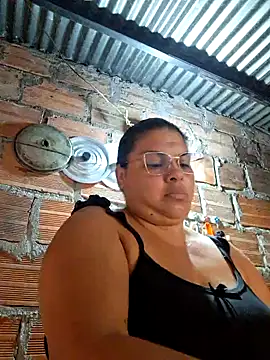 chubby sexy big tits online show from 03/04/25, 03:26