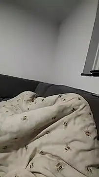 houy111111 online show from 09/26/25, 08:13