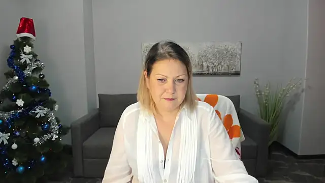 Milana Blake online show from 12/20/24, 09:43