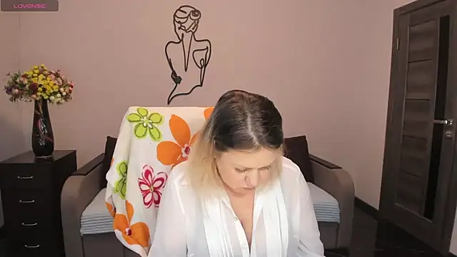 Milana Blake online show from 01/09/25, 04:06