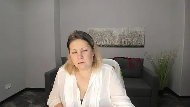 Milana Blake online show from 01/10/25, 09:44