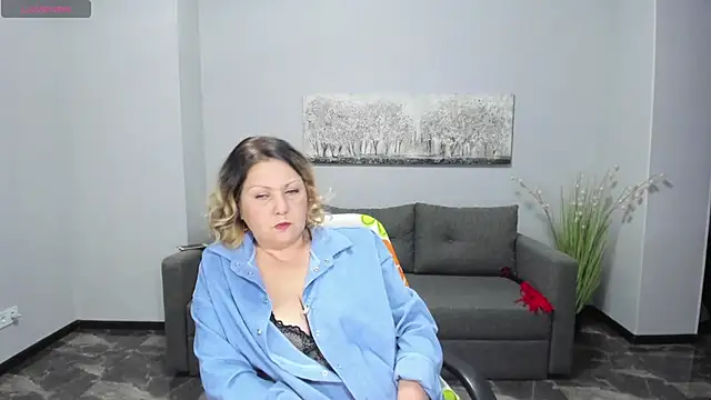 Milana Blake online show from 01/13/25, 05:12