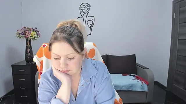 Milana Blake online show from 01/14/25, 10:06