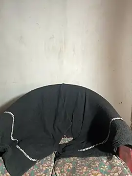 Teena girl online show from 02/10/25, 07:28