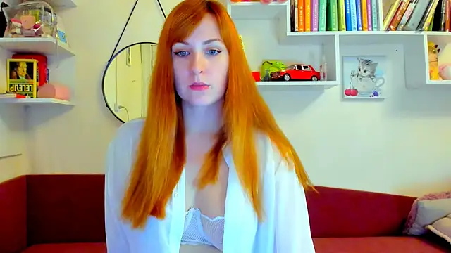 Snapshot of liya_gorgeous chatting on 10/19/25, 05:46 liya gorgeous online show from 10/19/25, 05:46