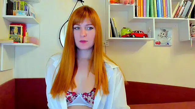 Snapshot of liya_gorgeous chatting on 11/03/25, 08:43 liya gorgeous online show from 11/03/25, 08:43