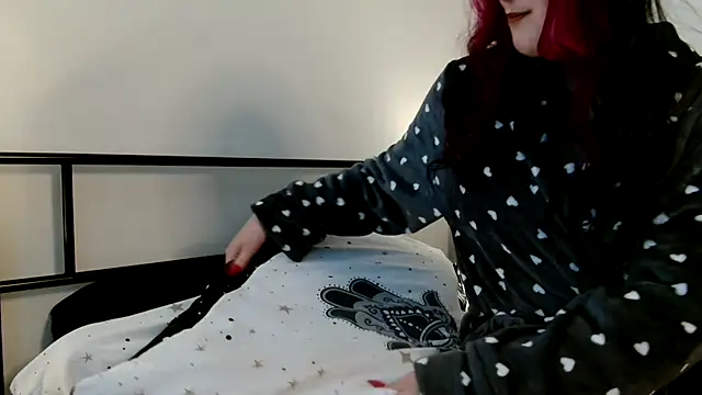 lunabellex online show from 03/14/25, 01:57