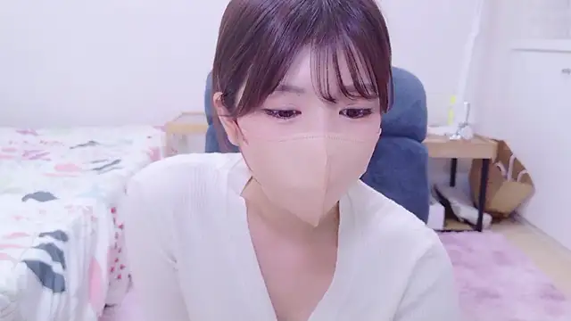 Runarunapi online show from 09/28/25, 02:39