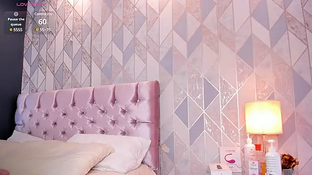 Candyy love1 online show from 03/09/25, 01:37