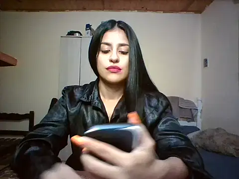 CandyG99 online show from 02/17/25, 07:21