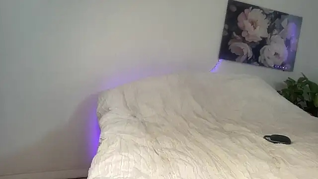 pamela69mike online show from 12/20/25, 07:59