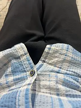 Snapshot of mahiking chatting on 01/21/25, 03:43 mahiking online show from 01/21/25, 03:43