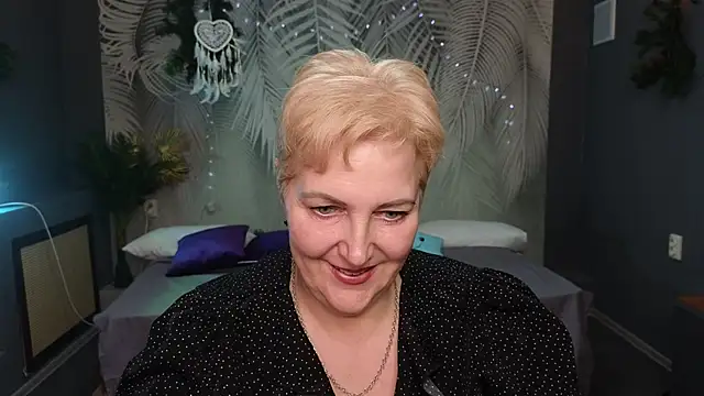 Snapshot of Sandra_Snow chatting on 01/23/25, 02:39 Sandra Snow online show from 01/23/25, 02:39