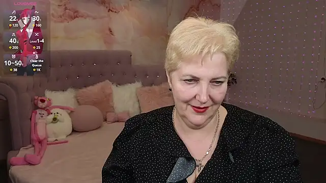 Snapshot of Sandra_Snow chatting on 01/31/25, 08:54 Sandra Snow online show from 01/31/25, 08:54