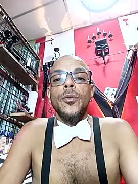 Snapshot of Charly_BC_Dirty chatting on 12/05/25, 02:42 Charly BC Dirty online show from 12/05/25, 02:42