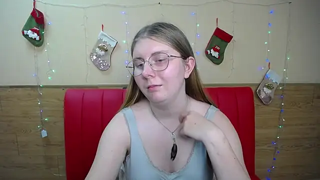 Snapshot of RysaKosaYlya chatting on 12/20/24, 09:21 RysaKosaYlya online show from 12/20/24, 09:21