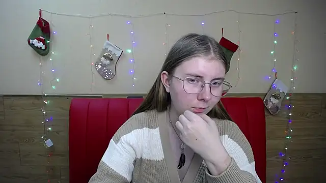 Snapshot of RysaKosaYlya chatting on 12/21/24, 12:38 RysaKosaYlya online show from 12/21/24, 12:38