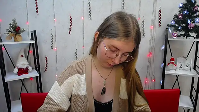 Snapshot of RysaKosaYlya chatting on 12/28/24, 03:26 RysaKosaYlya online show from 12/28/24, 03:26