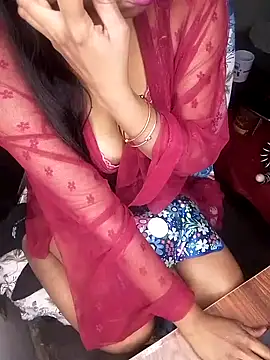 hinaa khan online show from 01/18/25, 03:38
