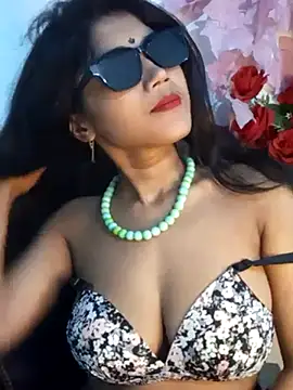 Angel Riye online show from 03/10/25, 06:01