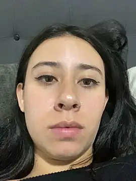 Snapshot of Zoee_t chatting on 03/01/25, 02:26 Zoee t online show from 03/01/25, 02:26