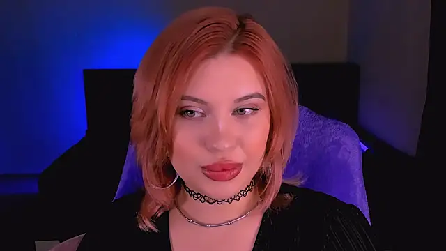 Snapshot of evaharve chatting on 10/08/25, 05:38 evaharve online show from 10/08/25, 05:38