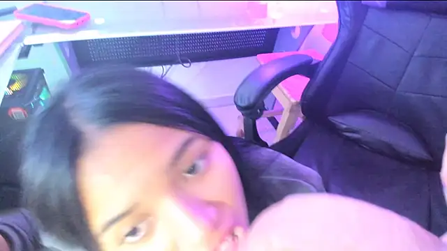 Snapshot of briambrows chatting on 01/25/25, 11:55 briambrows online show from 01/25/25, 11:55