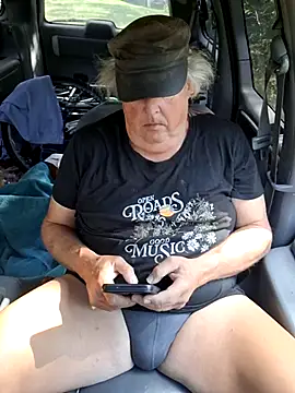 Bus310A online show from 10/07/25, 04:15