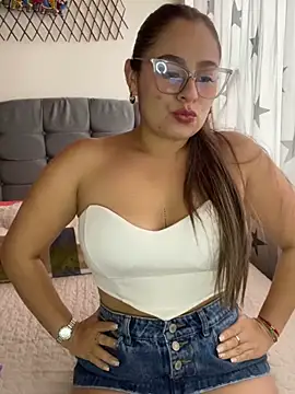 Gabriela-Parker  online show from 12/23/24, 01:35