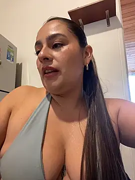 Gabriela-Parker  online show from 11/29/25, 09:18