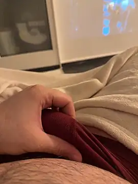 Snapshot of Loco42- chatting on 12/15/25, 01:54 Loco42- online show from 12/15/25, 01:54