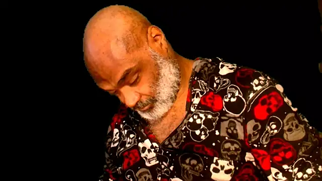 sinnernoir online show from 01/15/25, 07:23