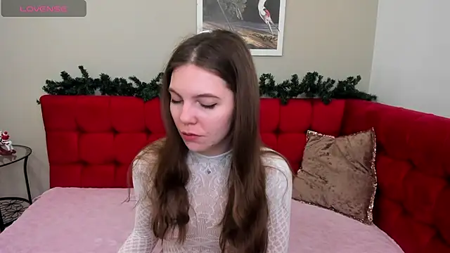 marie reyes  online show from 12/16/25, 01:43