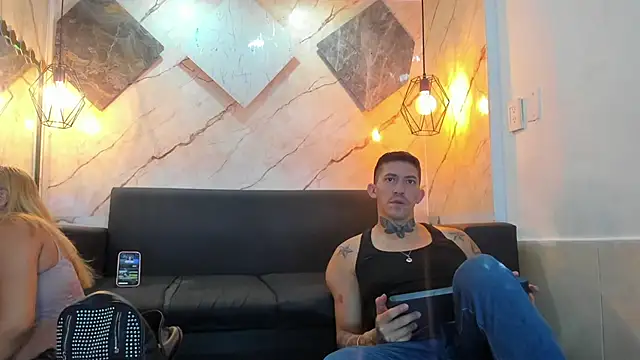 Duodreamhot online show from 06/19/26, 05:12