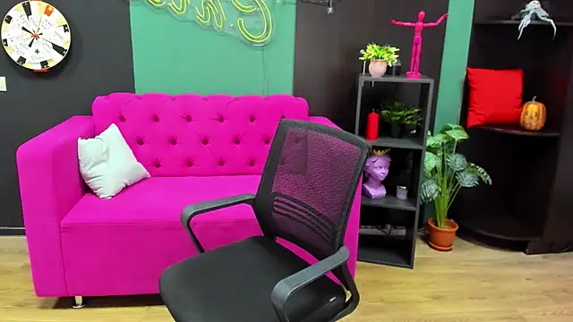 ChristyBrooks online show from 01/03/25, 04:48
